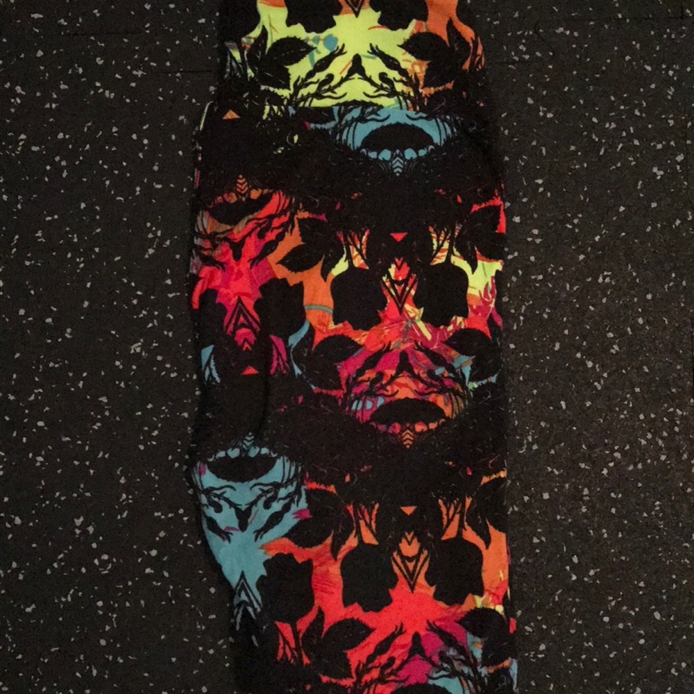 OS LuLaRue Leggings - GUC